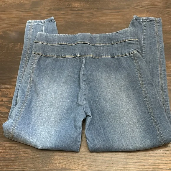 Democracy sz L - Picture 6 of 13